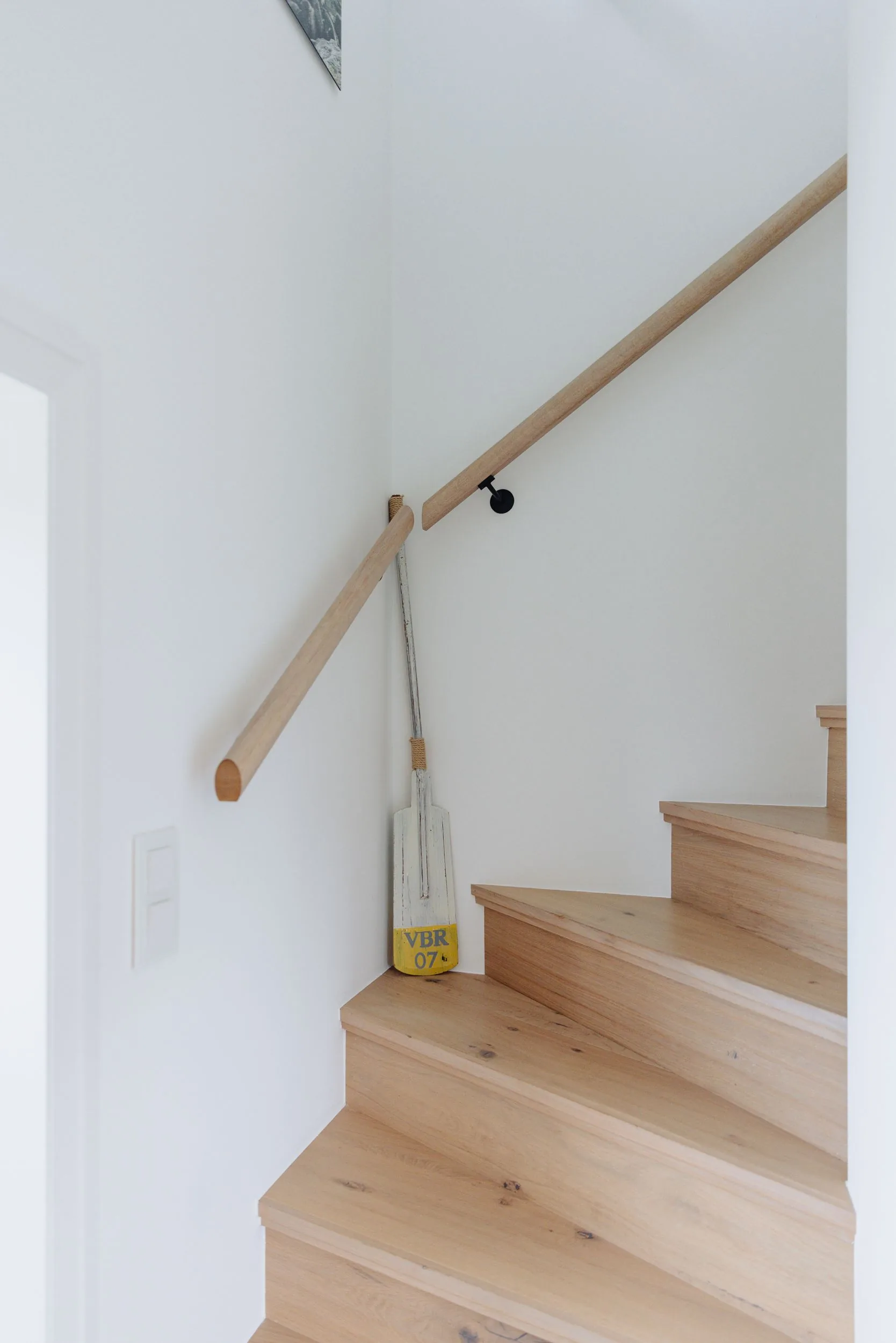 Ferienwohnung Wellenbrecher Sylt – Treppe zum Dachgeschoss